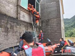 广西各方积极有力应对左右江汛情险情